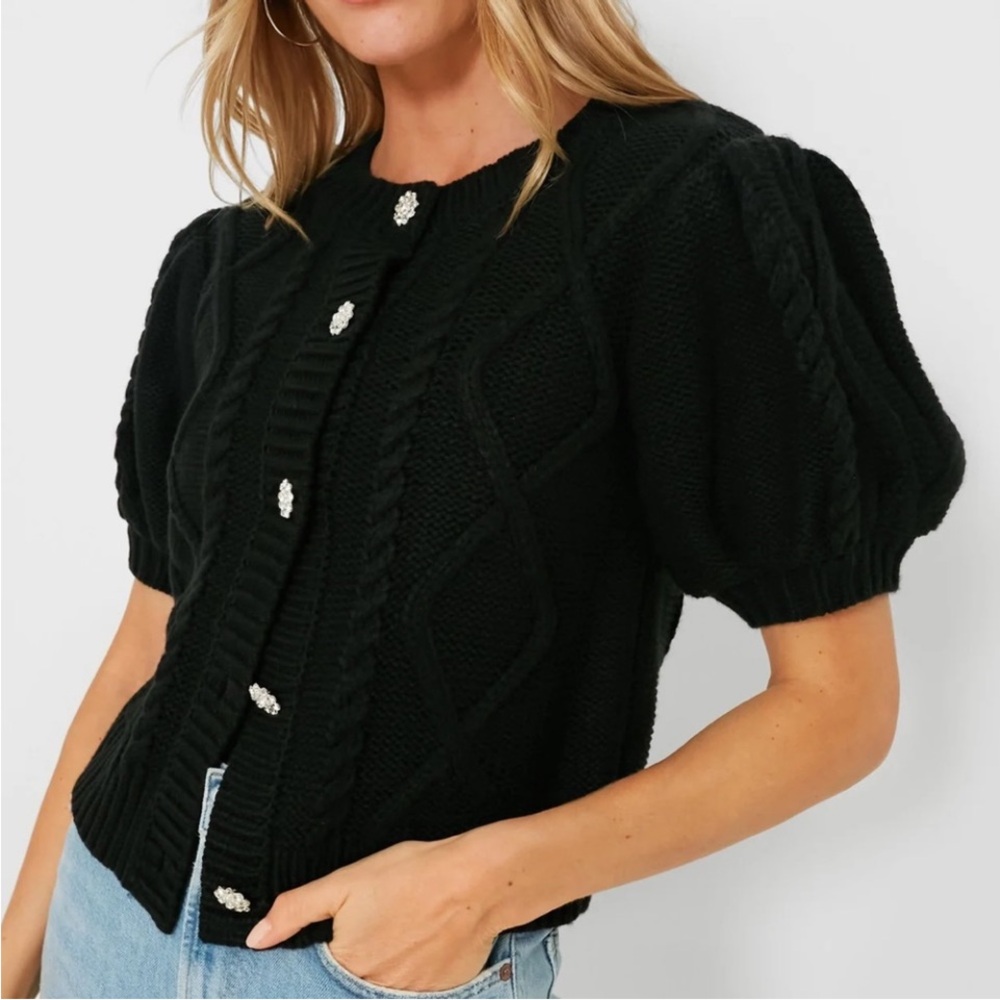 Tuckernuck Hyacinth House Victoria short-sleeve black sweater. XL